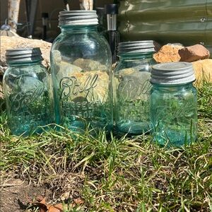 Antique Ball Mason Jar Set with Silver Lids